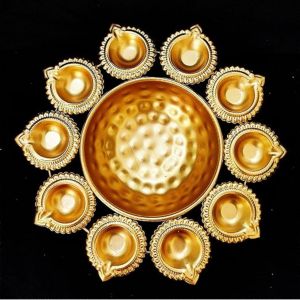 Iron Diya Urli Bowls for Diwali Festive Home Decor and Festival Decor Main picture