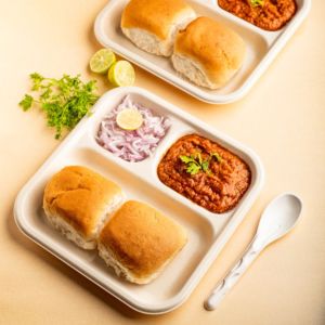 Disposable White 10 Inch 3 Compartment Square Plate